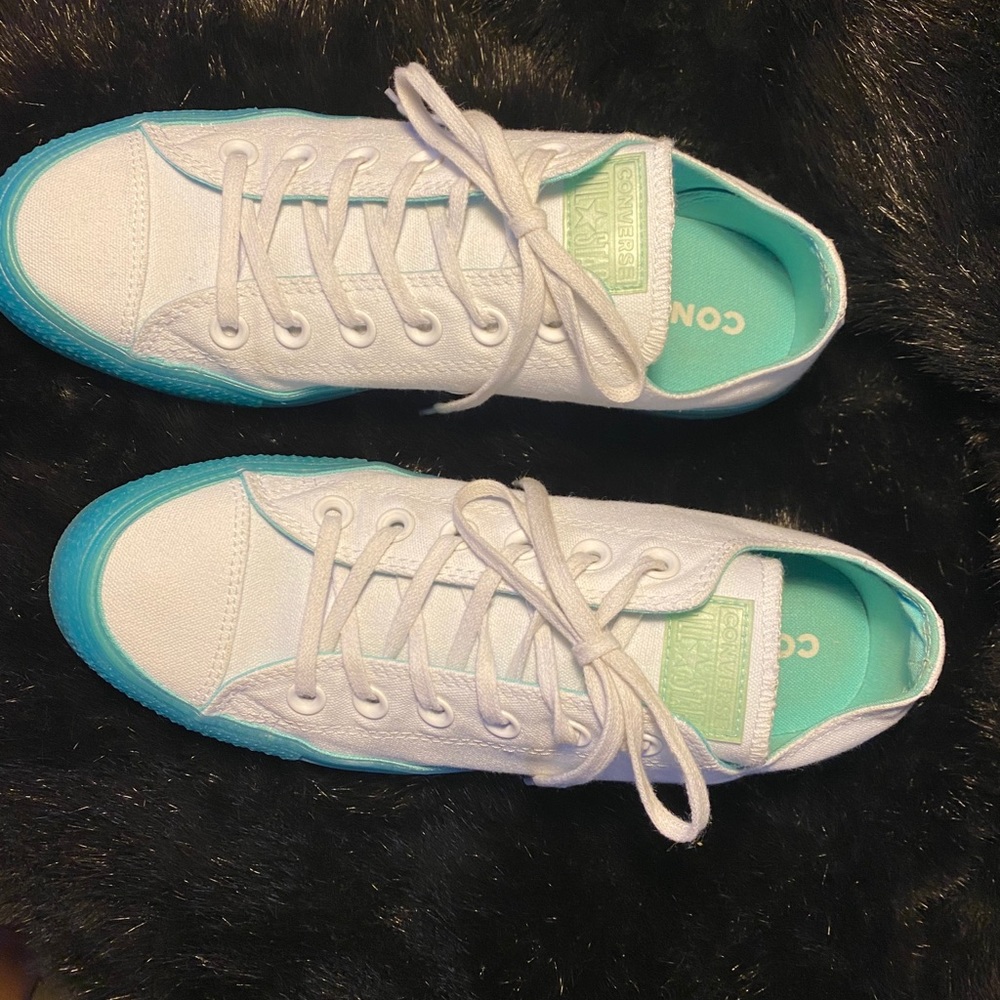 Converse White / Bleached Aqua  NEW